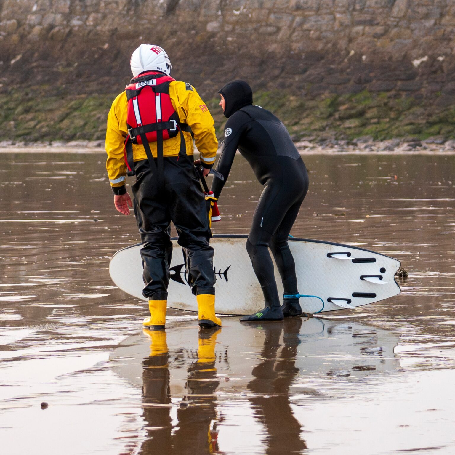 Launch 2 24 📟 3 47pm Porthcawl Rnli